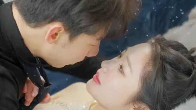 歷總，夫人拒不離婚(全集)