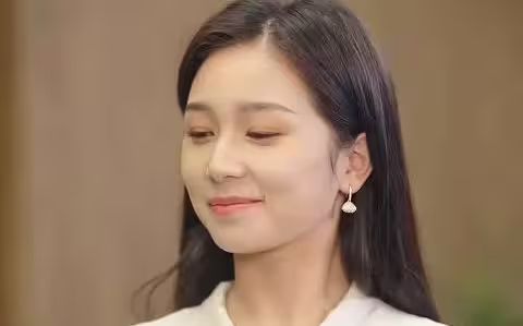 紅薯當(dāng)彩禮，迎娶百億女總裁（我把紅薯賣了十個(gè)億）(全集)