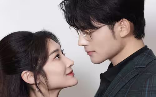 新版：分手當(dāng)天，我閃婚了億萬(wàn)富豪(全集)