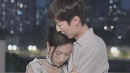 棄婚后，高冷女總裁攀我高枝(全集)