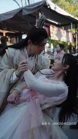 醫(yī)見鐘情，奈何陛下偏要寵我(全集)