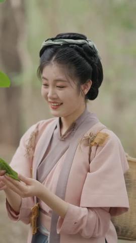 災荒年，小農(nóng)女有滿倉魚肉(全集)